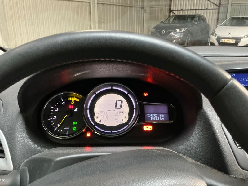 Renault Megane 1.5 dCi Dynamique — zdjęcie 4