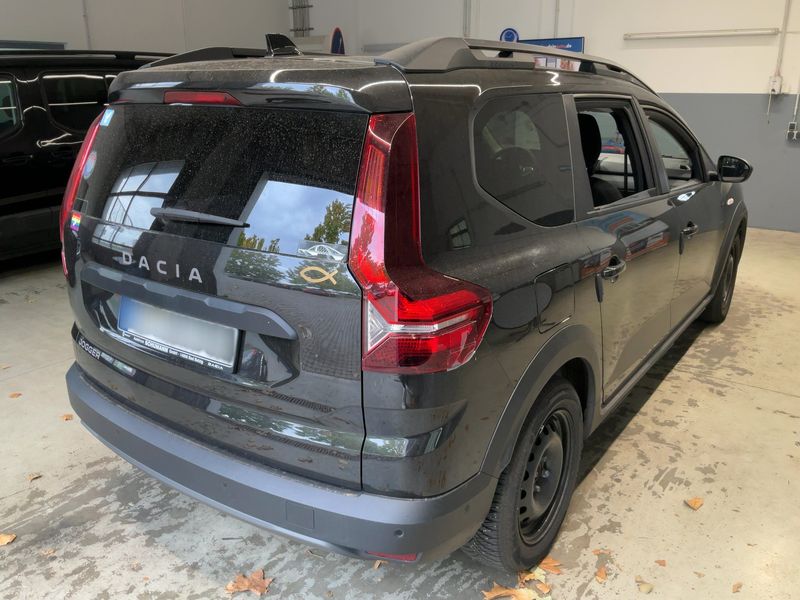 Dacia Jogger 1.0 TCe LPG Extreme+ — zdjęcie 6