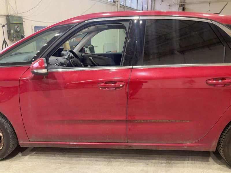 Citroen C4 Spacetourer 1.2 PureTech Origins — zdjęcie 4