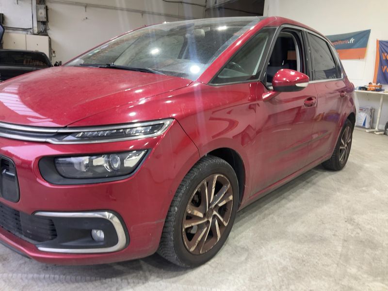 Citroen C4 Spacetourer 1.2 PureTech Origins — zdjęcie 2