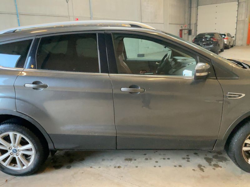 Ford Kuga 1.5 EcoBoost Cool&Connect — zdjęcie 7