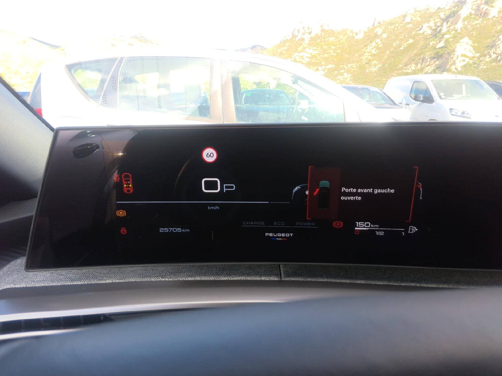 Peugeot 5008 1.2 Mild-Hybrid Allure — zdjęcie 5