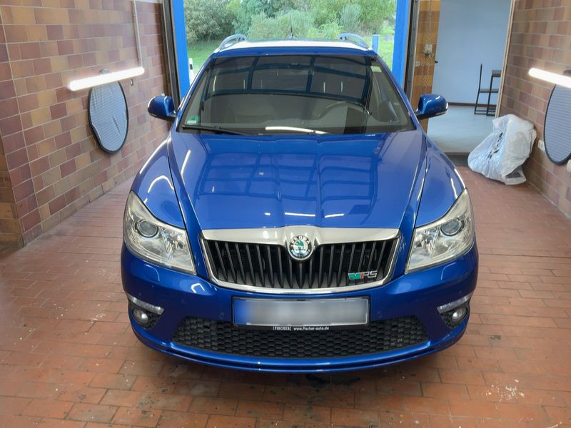 Skoda Octavia 2.0 TDI RS — zdjęcie 9