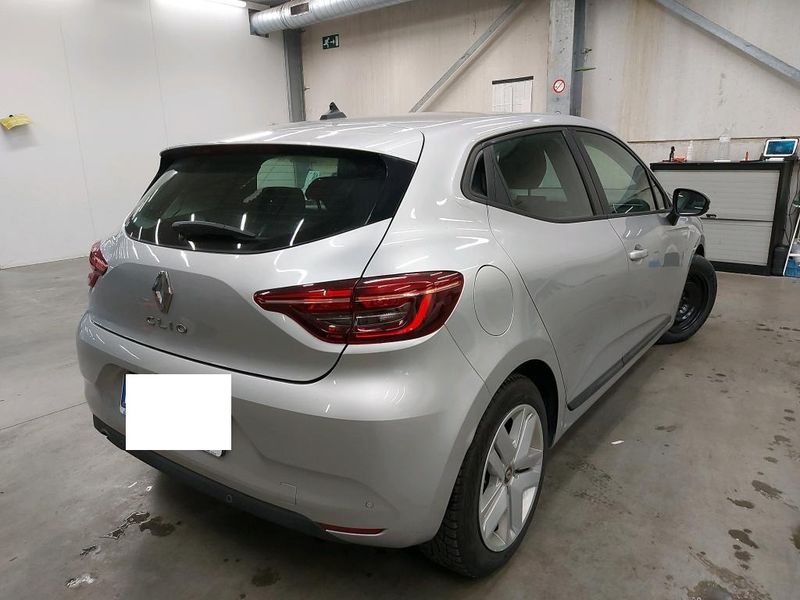 Renault Clio 1.0 TCe Business Edition — zdjęcie 2