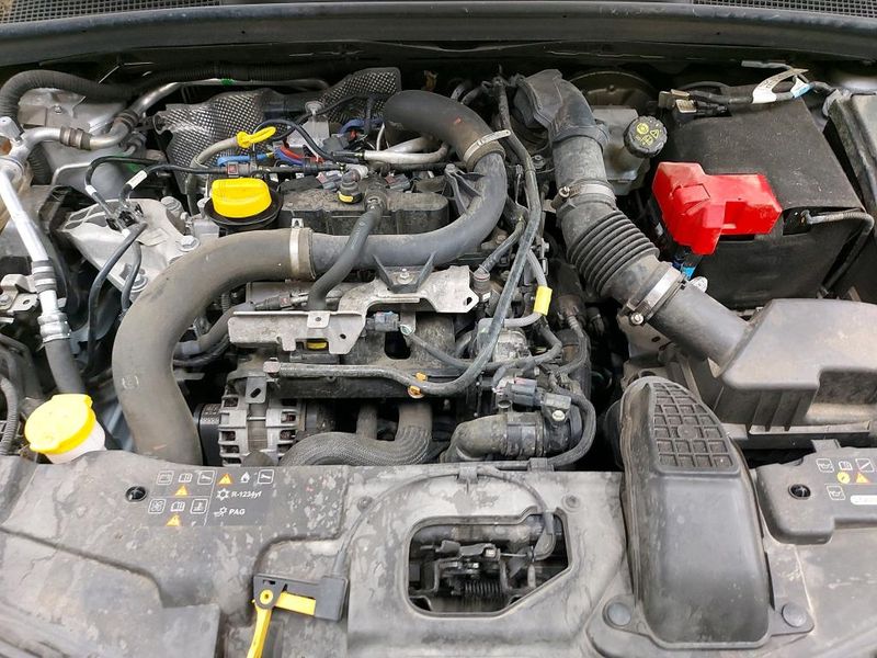 Renault Clio 1.0 TCe Business Edition — zdjęcie 3