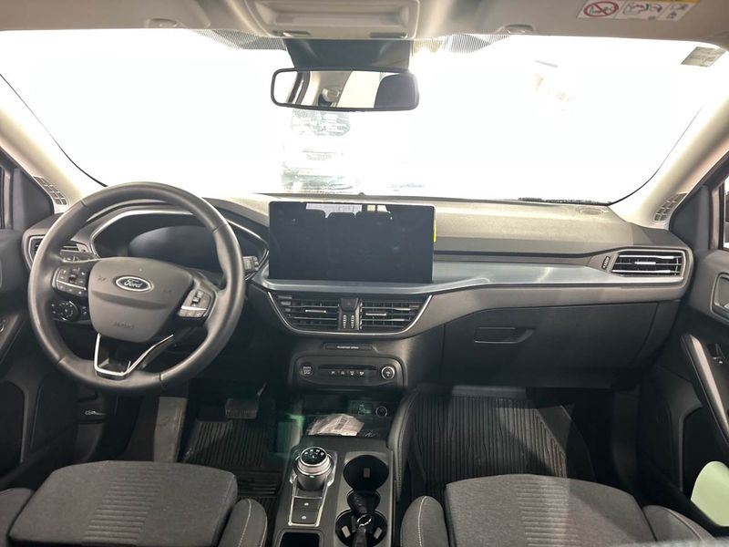 Ford Focus 1.5 TDCi EcoBlue Active X — zdjęcie 7