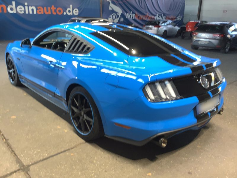 Ford Mustang 5.0 Ti-VCT V8 GT Fastback — zdjęcie 3