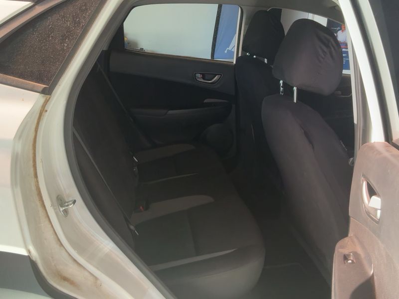 Hyundai Kona 1.0 TGDI Creative 2WD — zdjęcie 14