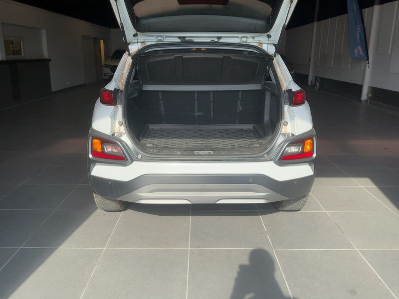 Hyundai Kona 1.0 TGDI Creative 2WD — zdjęcie 10