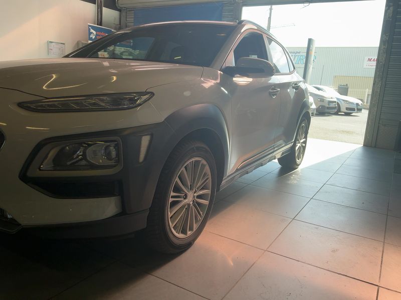 Hyundai Kona 1.0 TGDI Creative 2WD — zdjęcie 2