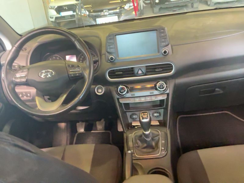 Hyundai Kona 1.0 TGDI Creative 2WD — zdjęcie 12