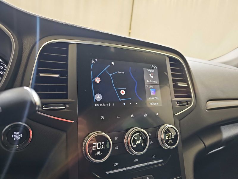 Renault Megane 1.5 BLUE dCi Techno — zdjęcie 13