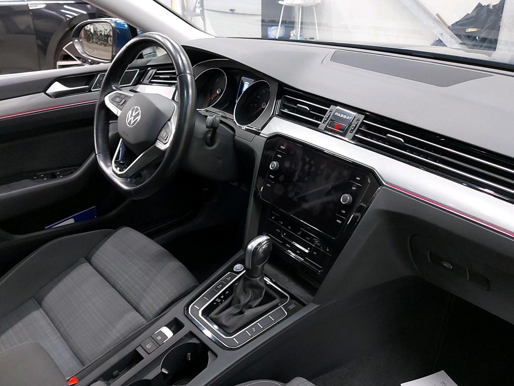 Volkswagen Passat 2.0 TDI Business — zdjęcie 5