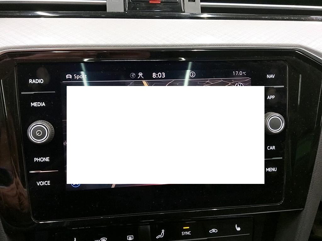 Volkswagen Passat 2.0 TDI Business — zdjęcie 8