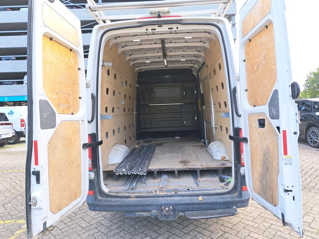 Volkswagen Crafter 2.0 TDI Kasten 35 mittellang Hochdach FWD — zdjęcie 4