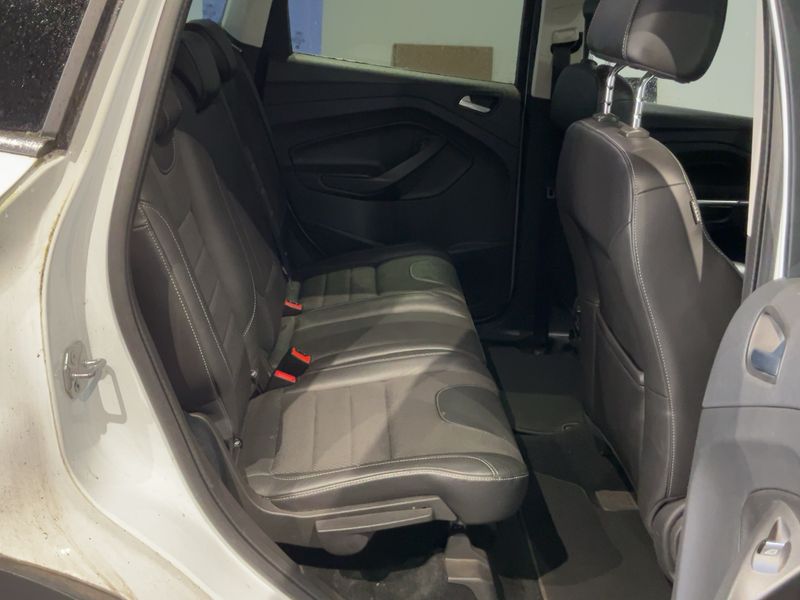 Ford Kuga 2.0 TDCi Titanium — zdjęcie 14