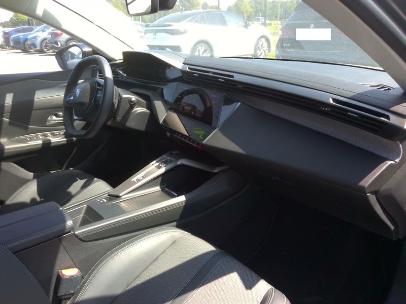 Peugeot 308 1.2 PureTech Allure Pack — zdjęcie 4