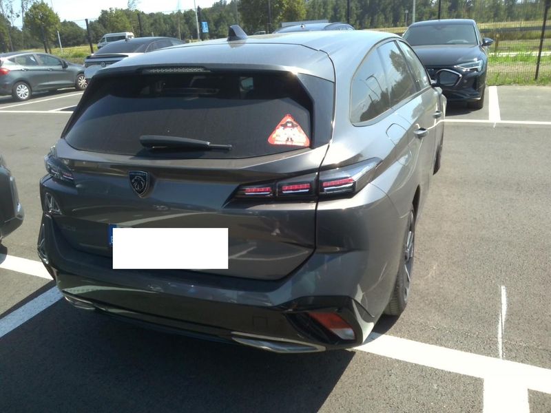 Peugeot 308 1.2 PureTech Allure Pack — zdjęcie 2