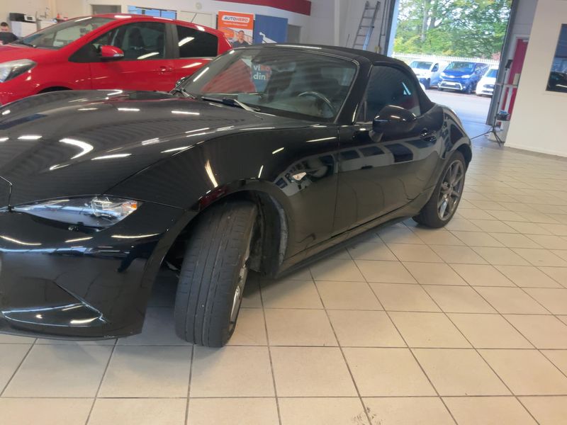 Mazda MX-5 2.0 Exclusive-Line — zdjęcie 2