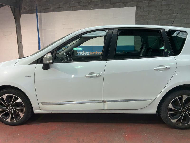 Renault Scenic 1.6 dCi BOSE Edition — zdjęcie 4