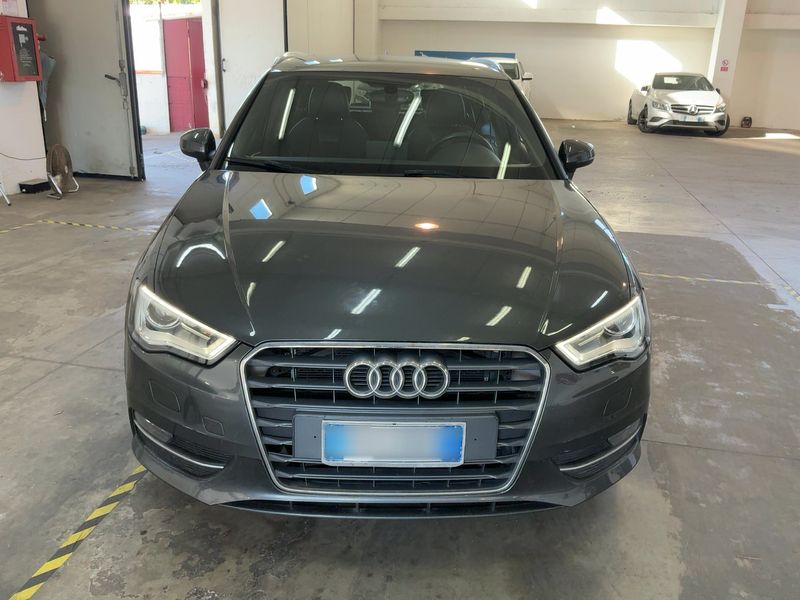 Audi A3 Sportback 1.6 TDI S line Sportpaket — zdjęcie 9