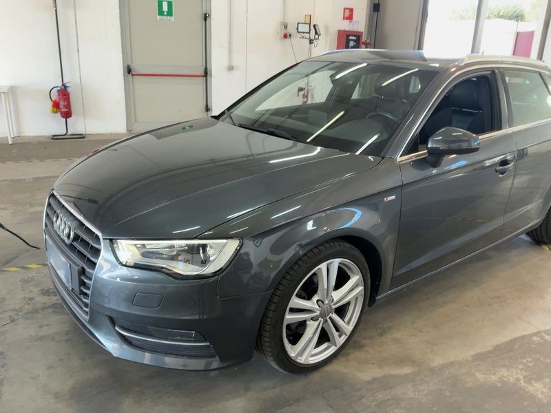 Audi A3 Sportback 1.6 TDI S line Sportpaket — zdjęcie 2