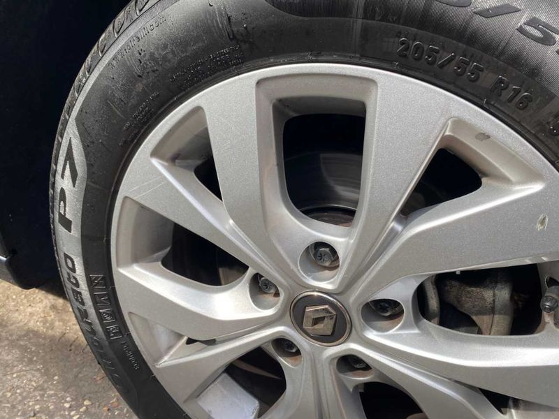 Renault Megane 1.5 BLUE dCi Business Edition — zdjęcie 43