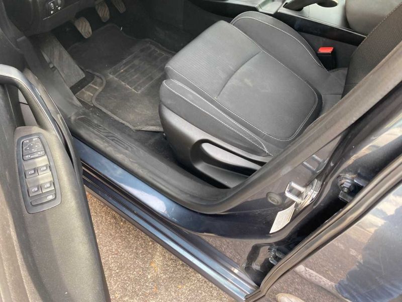 Renault Megane 1.5 BLUE dCi Business Edition — zdjęcie 13