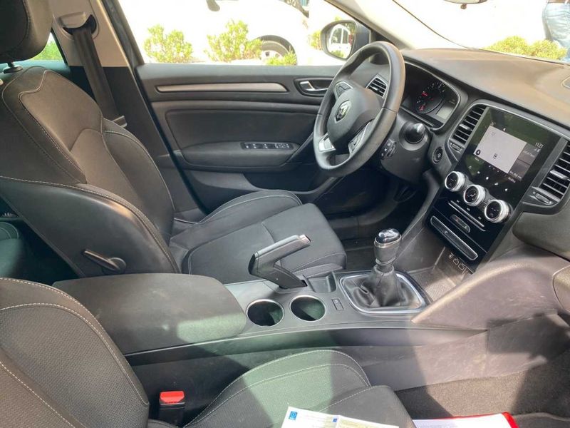 Renault Megane 1.5 BLUE dCi Business Edition — zdjęcie 22