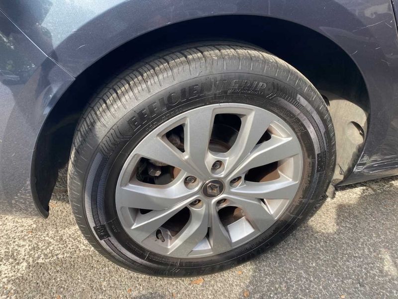 Renault Megane 1.5 BLUE dCi Business Edition — zdjęcie 30