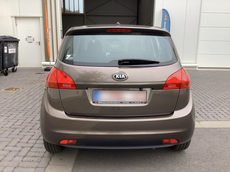 Kia Venga 1.6 Active — zdjęcie 5
