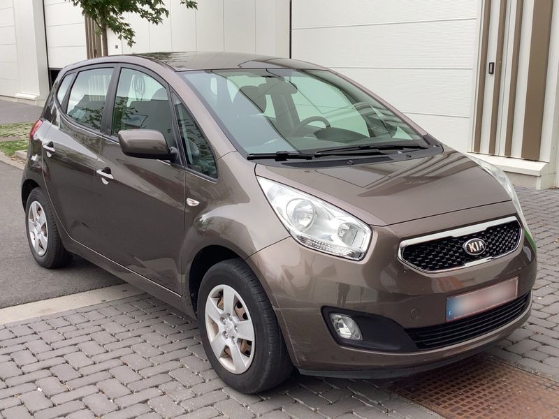 Kia Venga 1.6 Active — zdjęcie 8