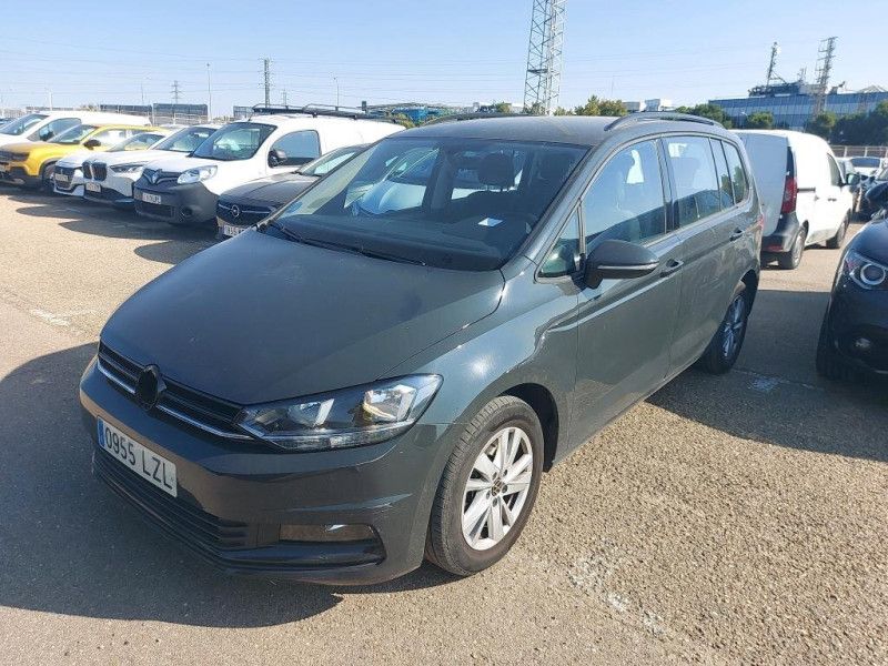 Volkswagen Touran 2.0 TDI Edition BlueMotion Tech — zdjęcie 1