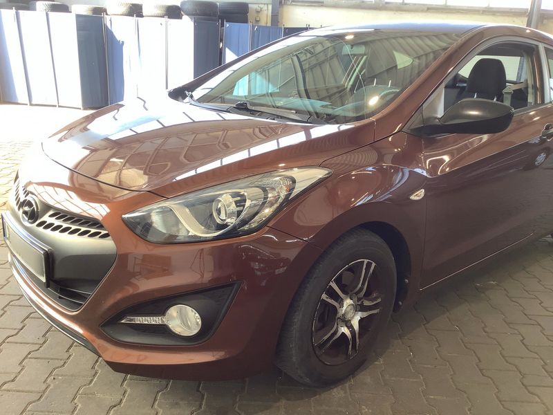 Hyundai i30 1.4 Classic — zdjęcie 2