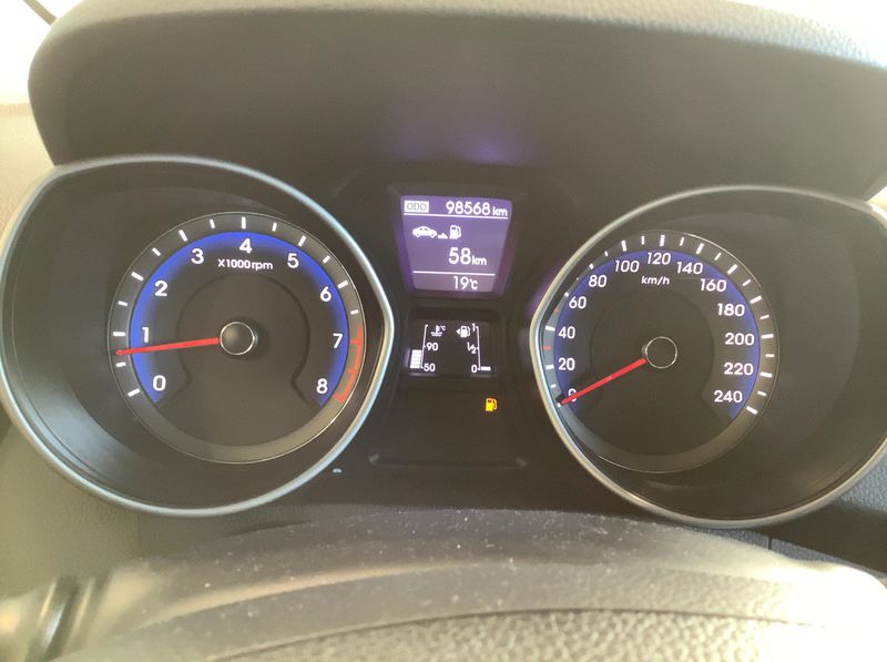 Hyundai i30 1.4 Classic — zdjęcie 13
