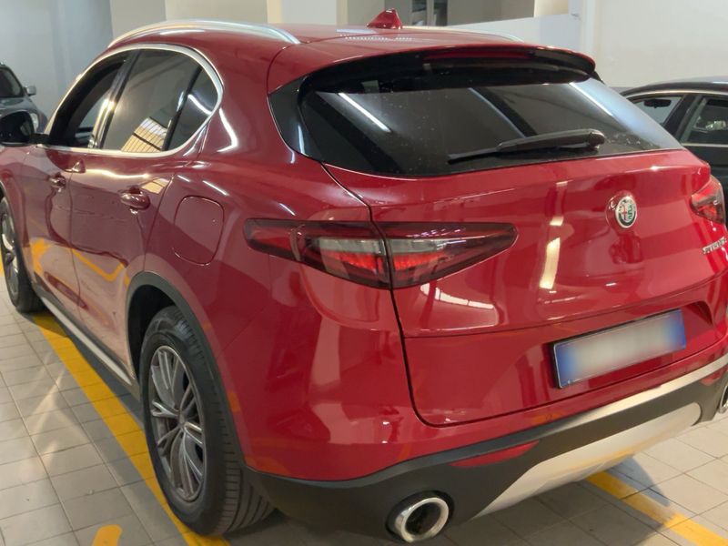 Alfa Romeo Stelvio 2.2 JTDM Business — zdjęcie 3