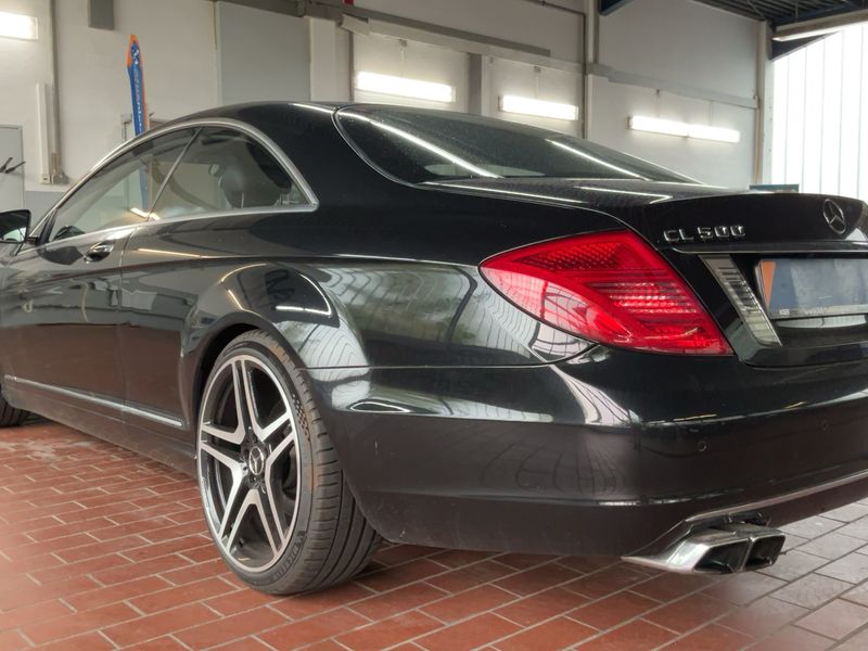 Mercedes-Benz CL-Coupe CL 500 4Matic BlueEfficiency — zdjęcie 3