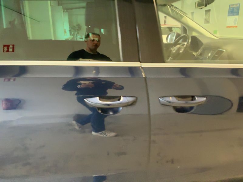Volkswagen Sharan 2.0 TDI Match BlueMotion Tech — zdjęcie 7