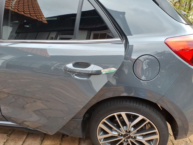Kia Rio 1.0 TGDI Mild-Hybrid GT Line — zdjęcie 38