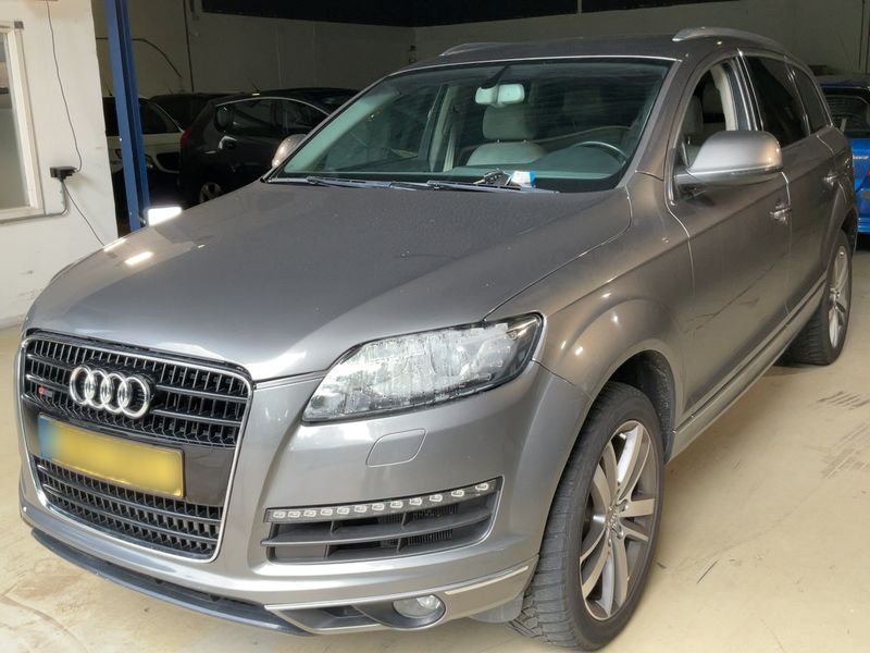 Audi Q7 3.0 V6 TFSI quattro — zdjęcie 1
