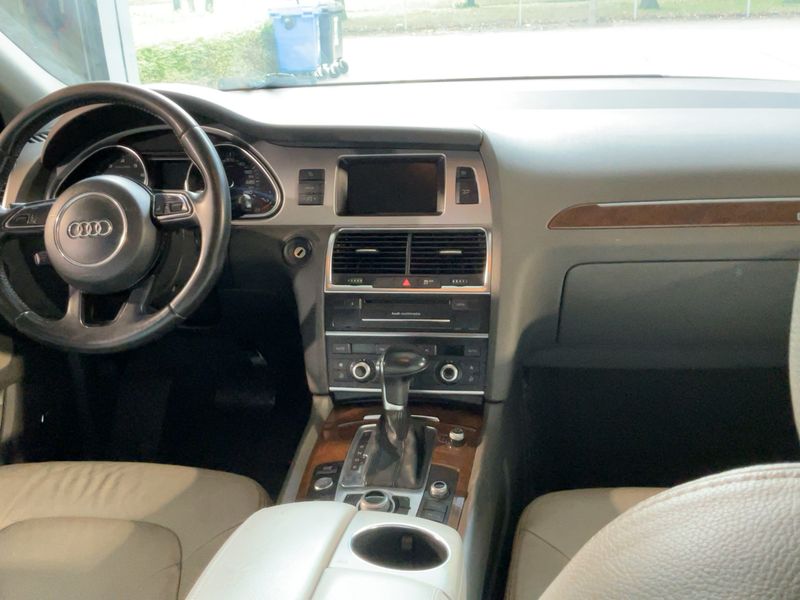 Audi Q7 3.0 V6 TFSI quattro — zdjęcie 12