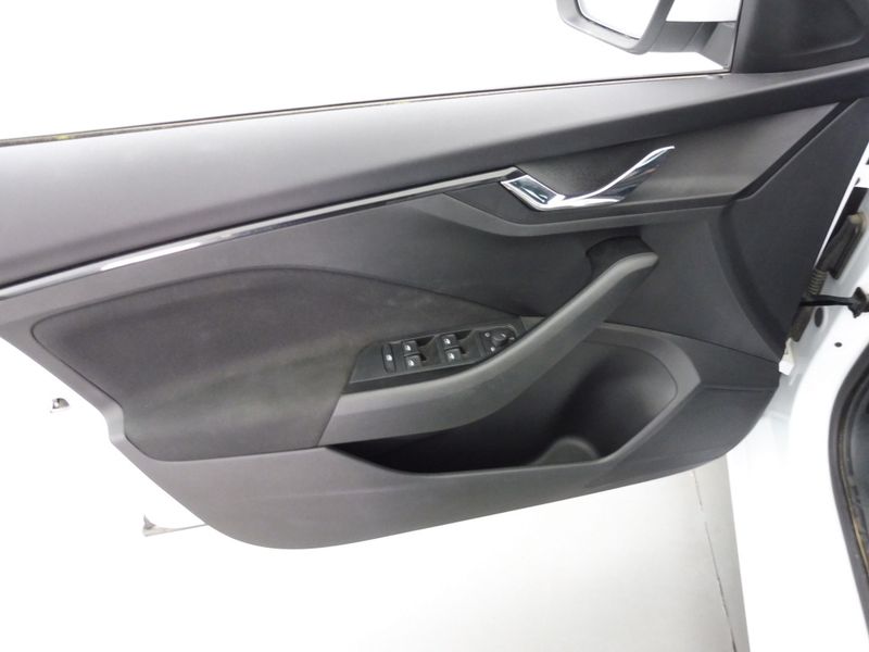Skoda Scala 1.0 TSI Selection — zdjęcie 16