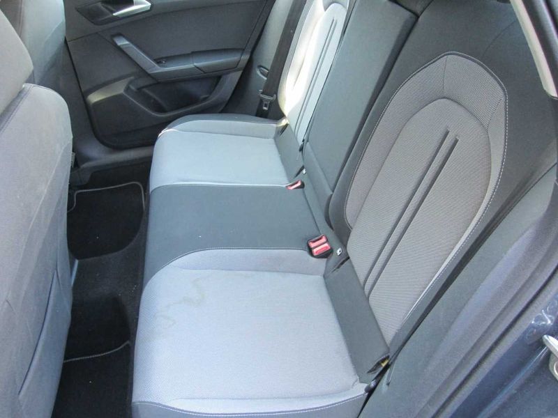 Seat Leon 2.0 TDI Style — zdjęcie 12