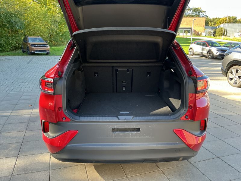 Volkswagen ID.4 electric drive 250 kW GTX mit Infotainment-Paket 4Motion — zdjęcie 5