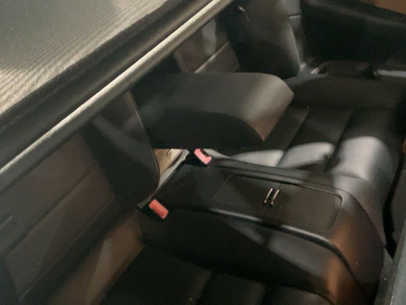 Mercedes-Benz E-Klasse E 350 CGI Elegance — zdjęcie 14