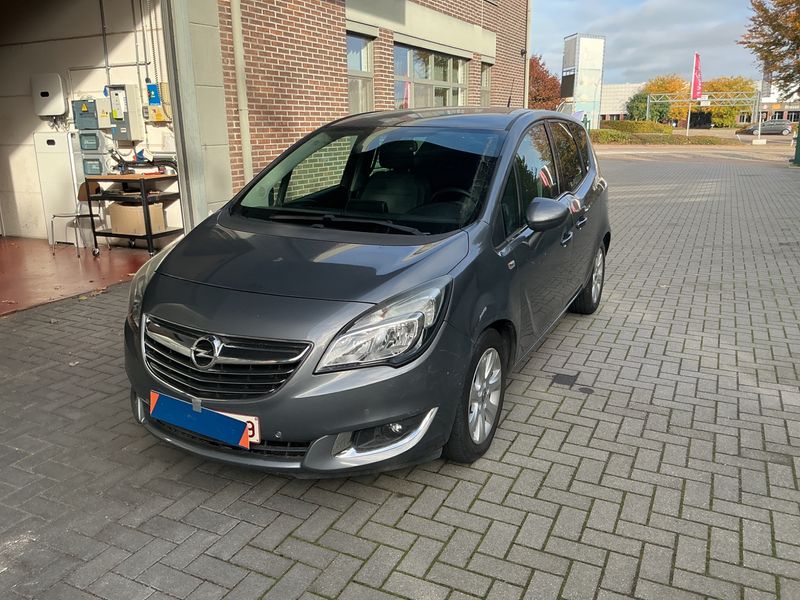 Opel Meriva 1.6 CDTI Cosmo — zdjęcie 1