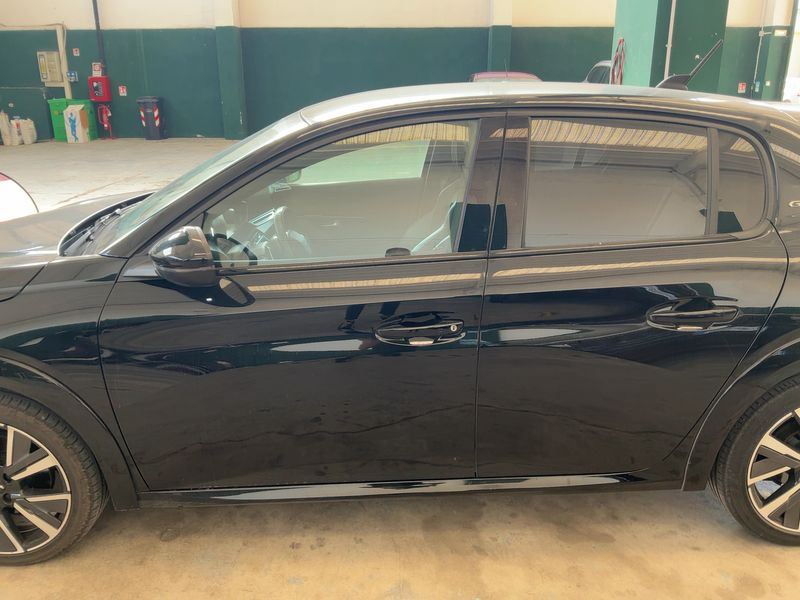 Peugeot 208 1.2 PureTech GT Line — zdjęcie 4