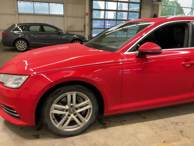 Audi A4 2.0 TDI Sport — zdjęcie 2