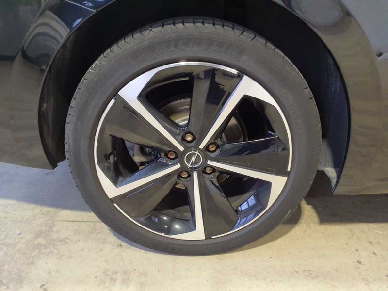 Opel Astra 1.5 CDTI Elegance — zdjęcie 37