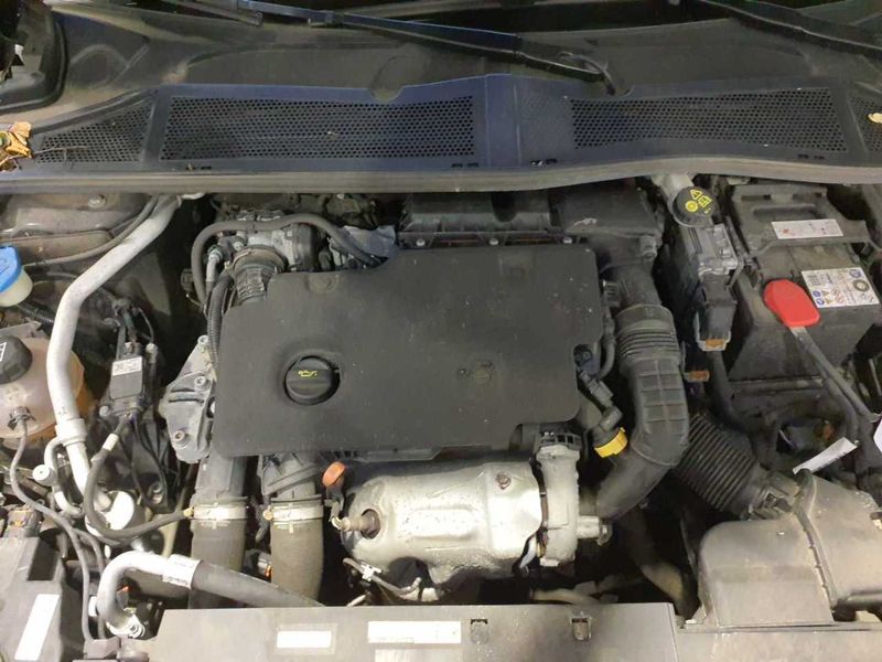 Opel Astra 1.5 CDTI Elegance — zdjęcie 23